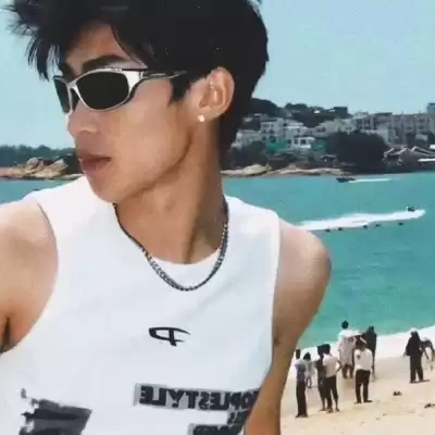 车修洁